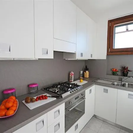 Fiumelatte Sleeps 6 Varenna